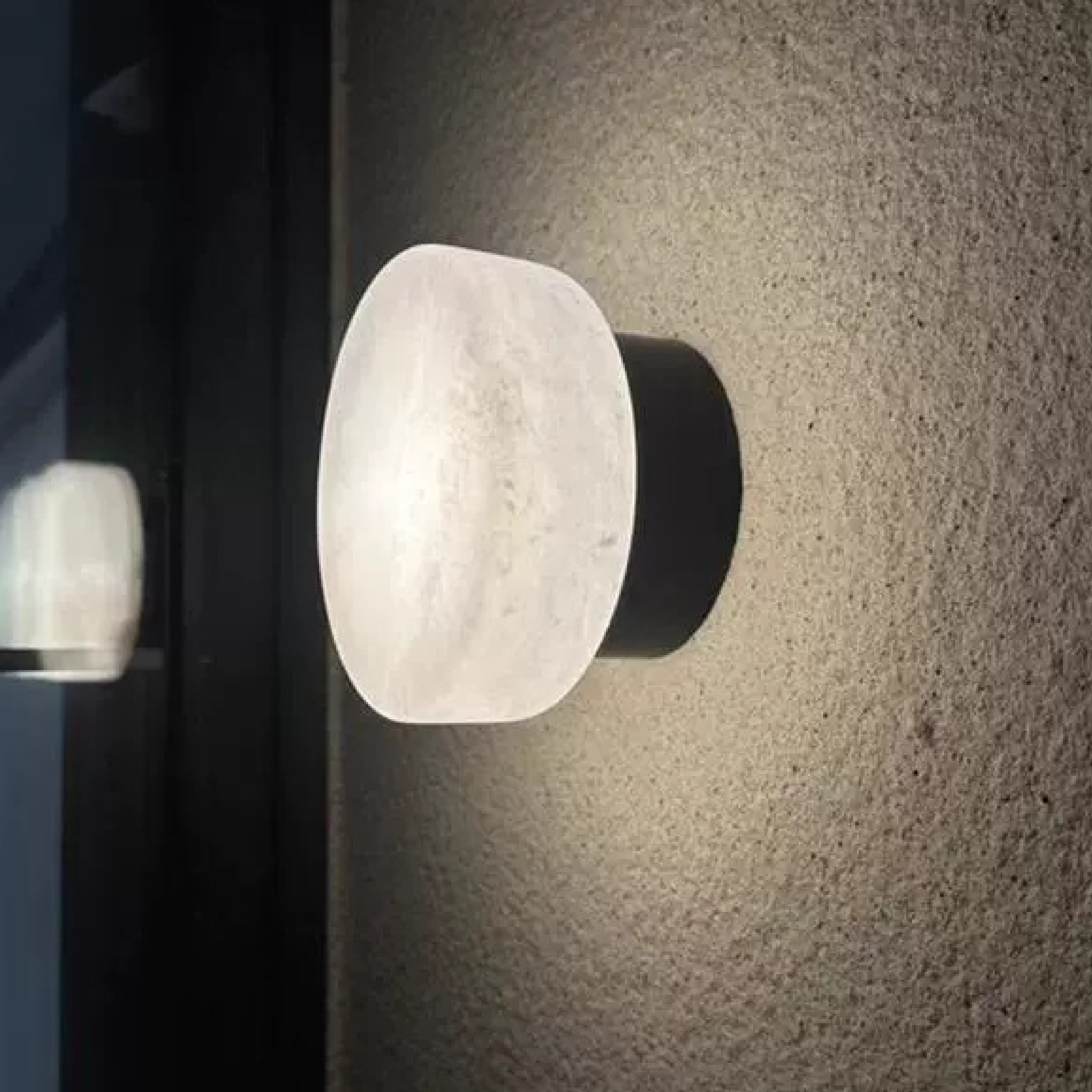 Marble wall sconce