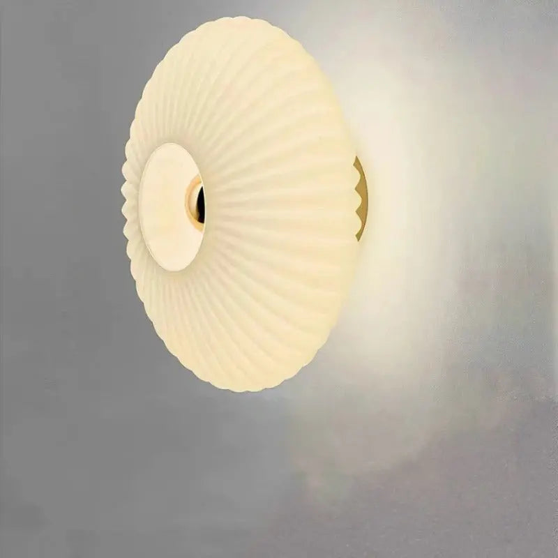 Applique Murale Verre Design Élégant - LumièreLux, éclairage intérieur épuré en Blanc de lait