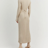 Giovanna | The V-neck knitted dress