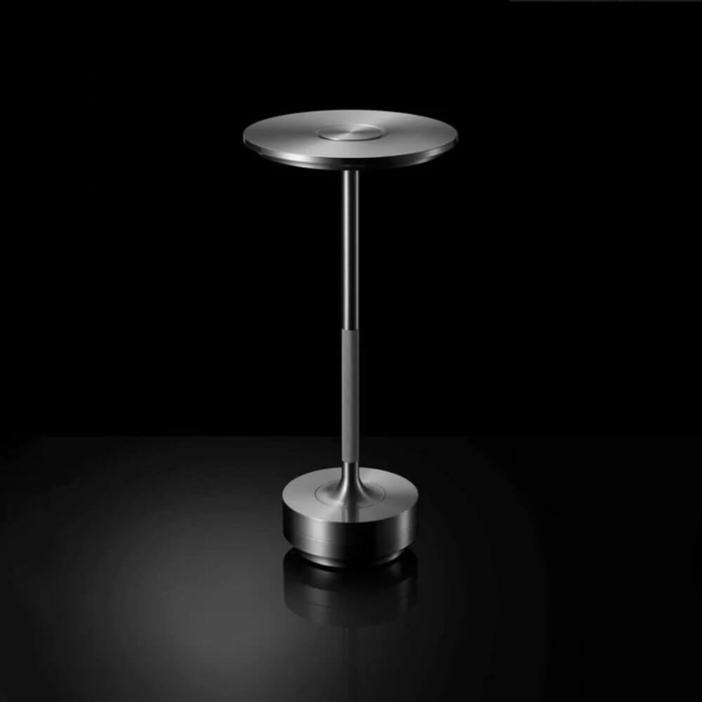 Lampe Prestige Mario Argenté Résistant aux Intempéries avec Contrôle Lumineux dog