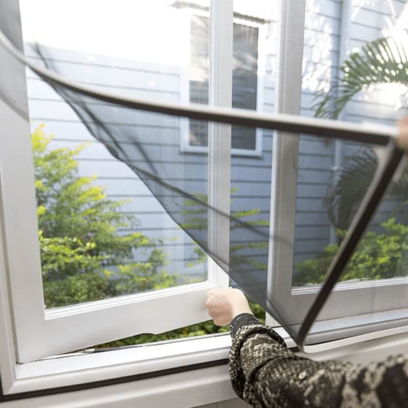 Moustiquaire Magnétique pour Fenêtres en maille fibre verre robuste ignifuge dog