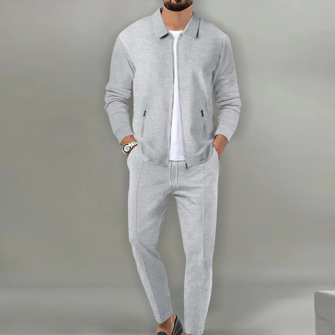 Tricot pour hommes Nicolas en gris, offrant confiance en soi et confort optimal d