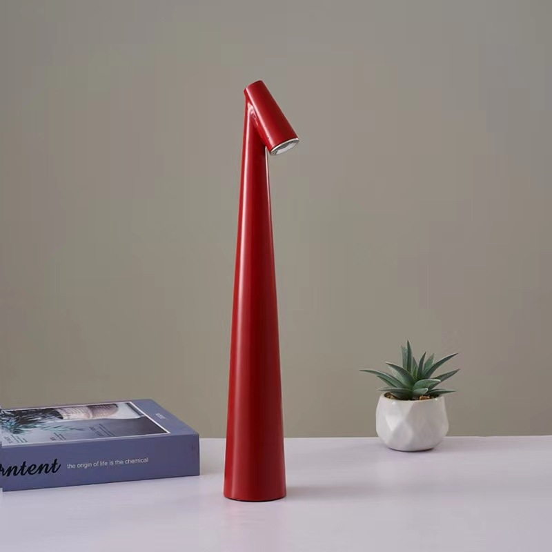 Lumina table lamp