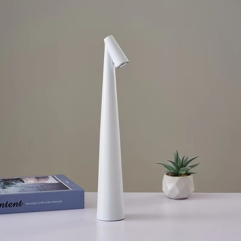 Lumina table lamp