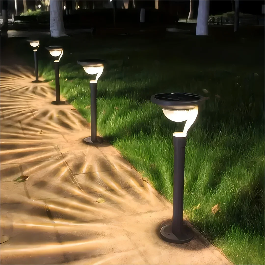 Éclairage Extérieur Puissant - Installation Facile pour un Jardin Lumineux dog tr