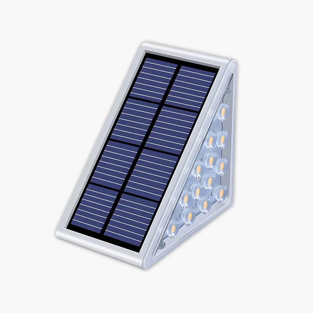 Solar lamps for outdoor stairs