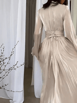 Sybile | The long dress that transcends time