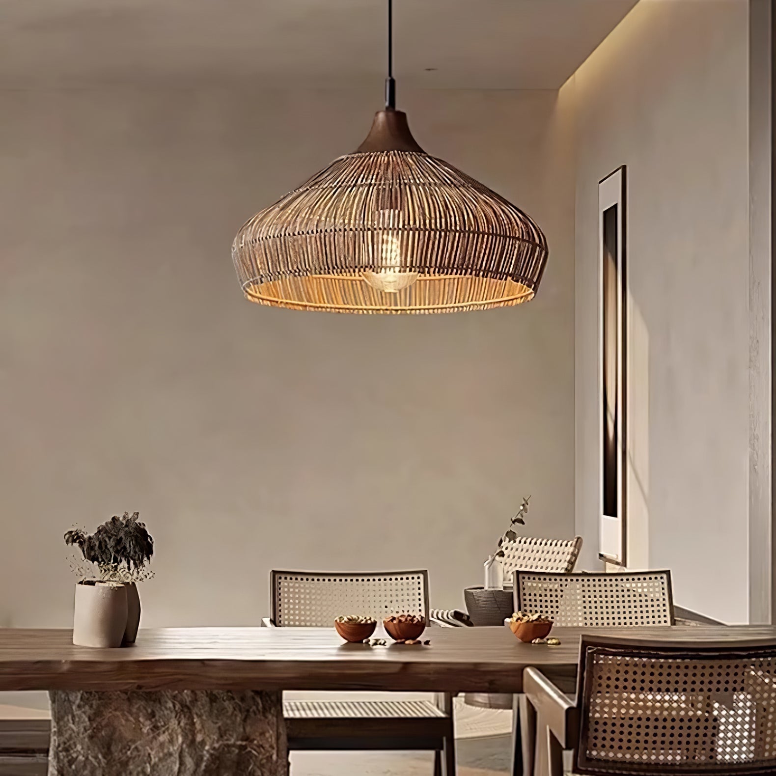 Hanging lamp in wicker and rattan