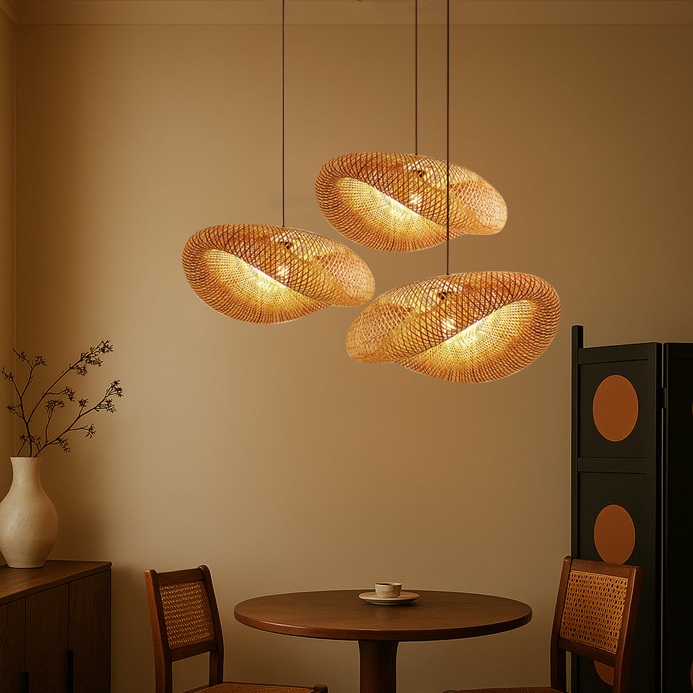 Bamboo pendant lamp